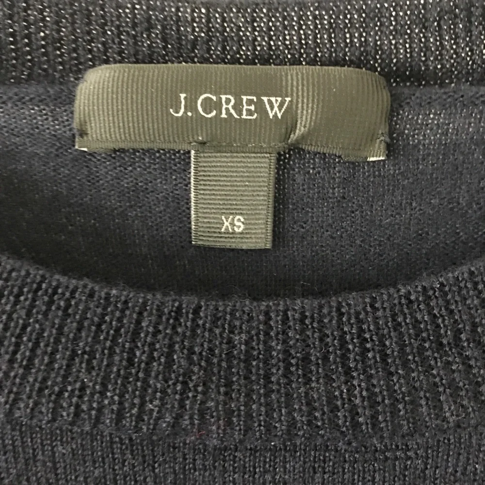 J. Crew Men’s Dark Blue crew neck sweater XS